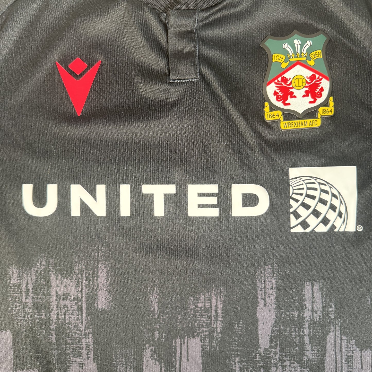 Wrexham 2023/2024 Third Football Shirt Large