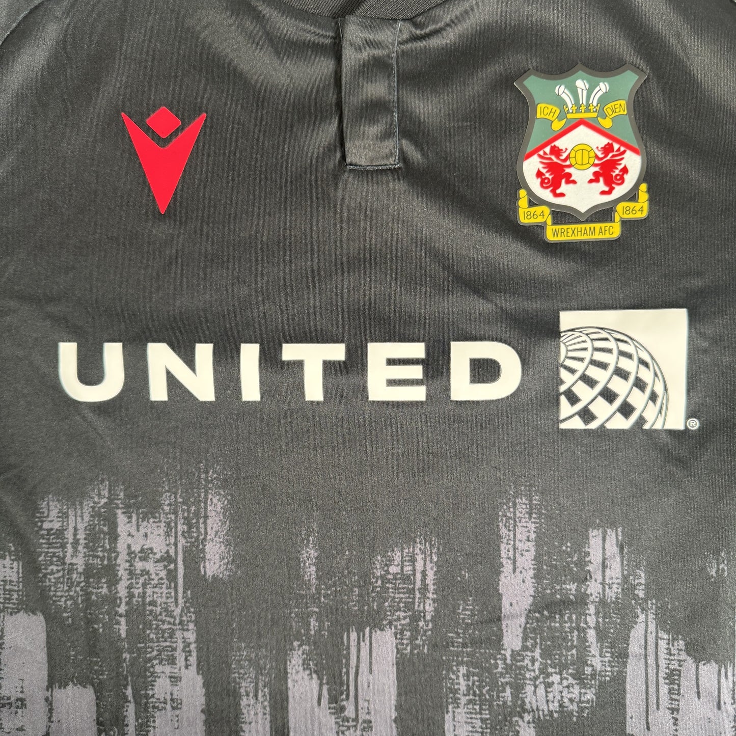Wrexham 2023/2024 Third Football Shirt XL