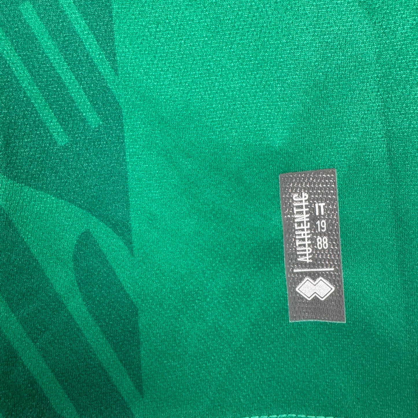 Yeovil Town 2024/2025 Home Football Shirt Large BNWT – Football Shirt Kingdom