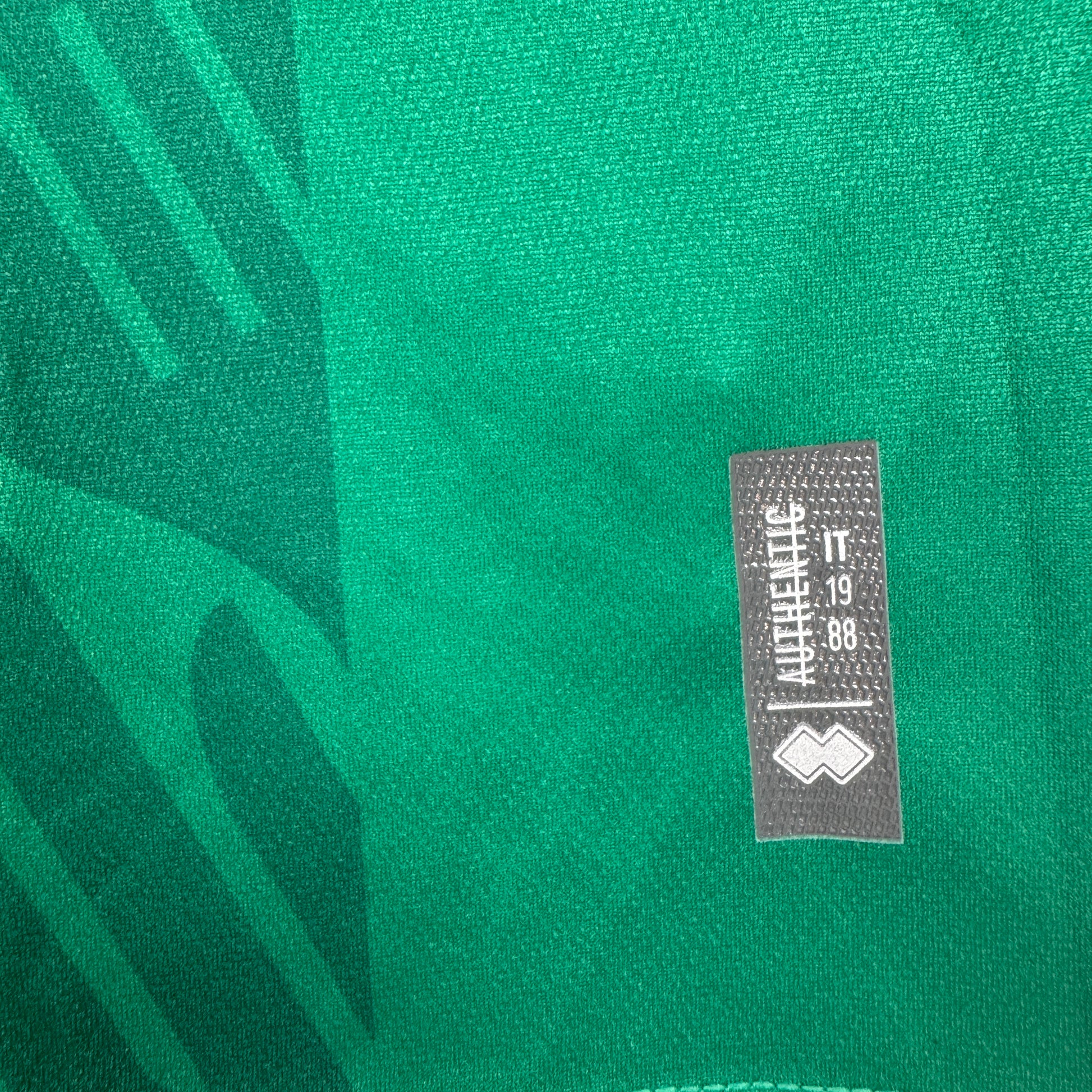 Yeovil Town 2024/2025 Home Football Shirt Large BNWT – Football Shirt Kingdom