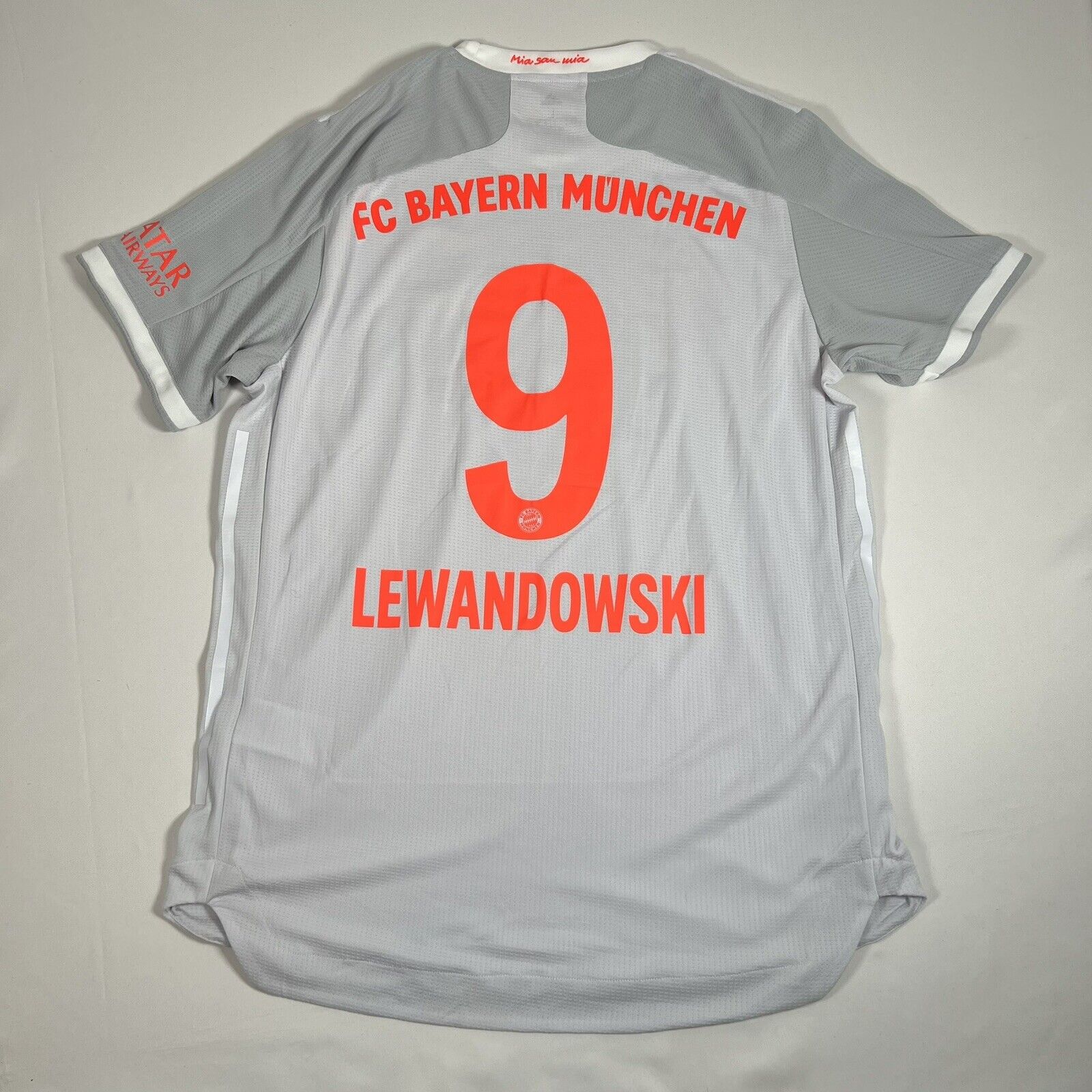 lewandowski 9 bayern munich 2020 2021 away football shirt player spec large3