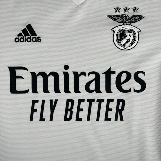 Benfica 2021/2022 Away Football Shirt Small - Football Shirt Kingdom