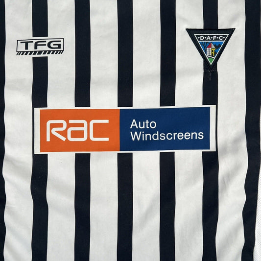 Dunfermline  football shirt - Size Large