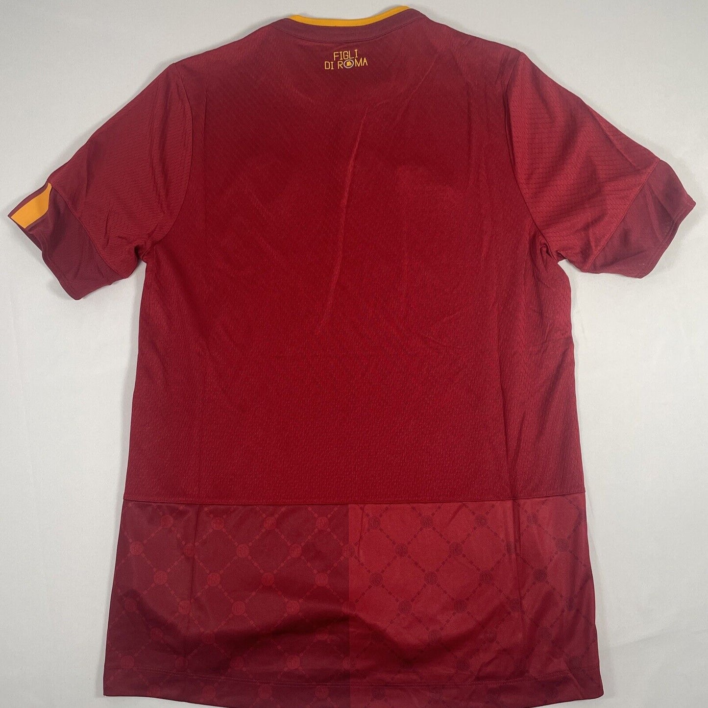 Roma 2022/2023 Home Football Shirt  BNWOT Medium