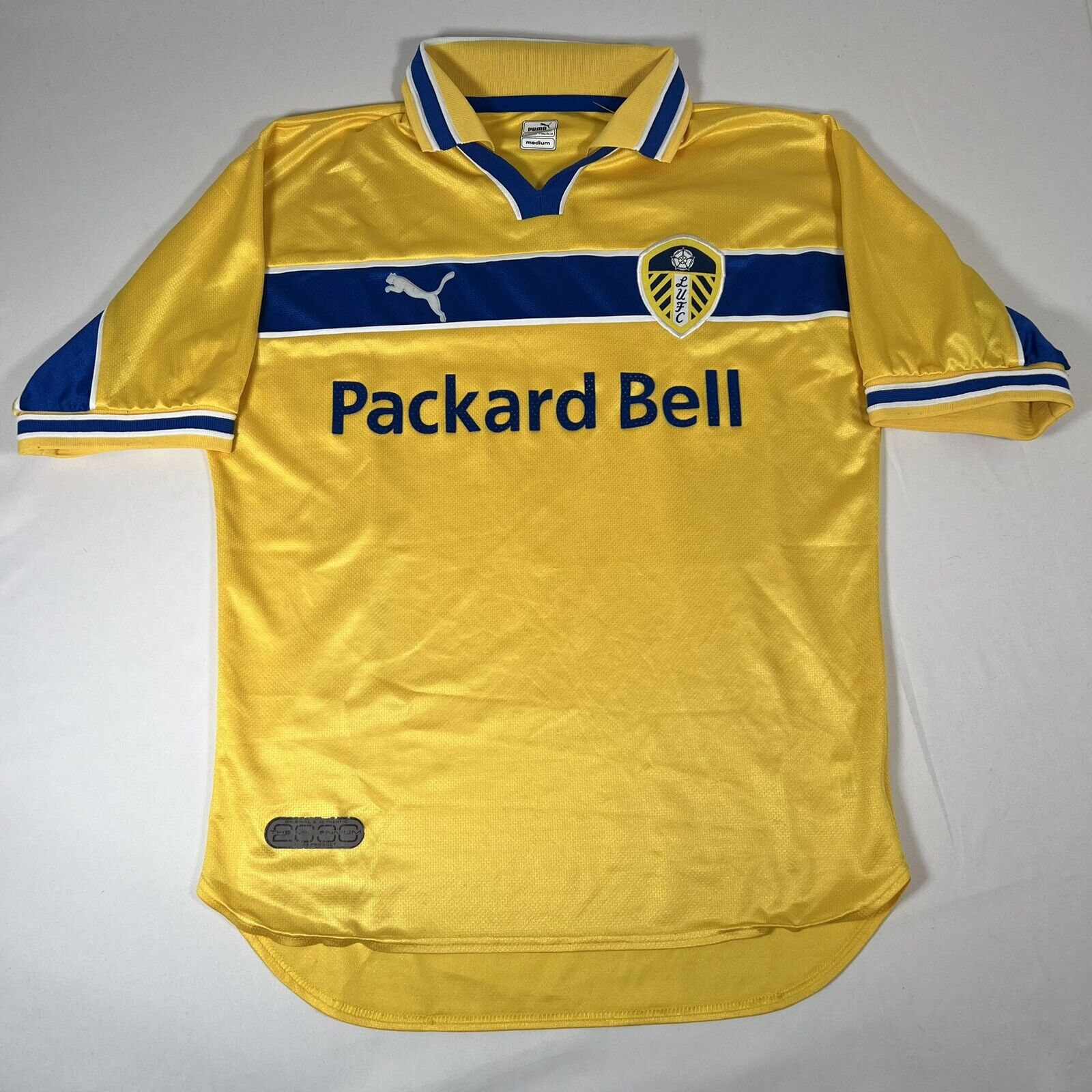 leeds united 1999 2000 third football shirt men s medium2