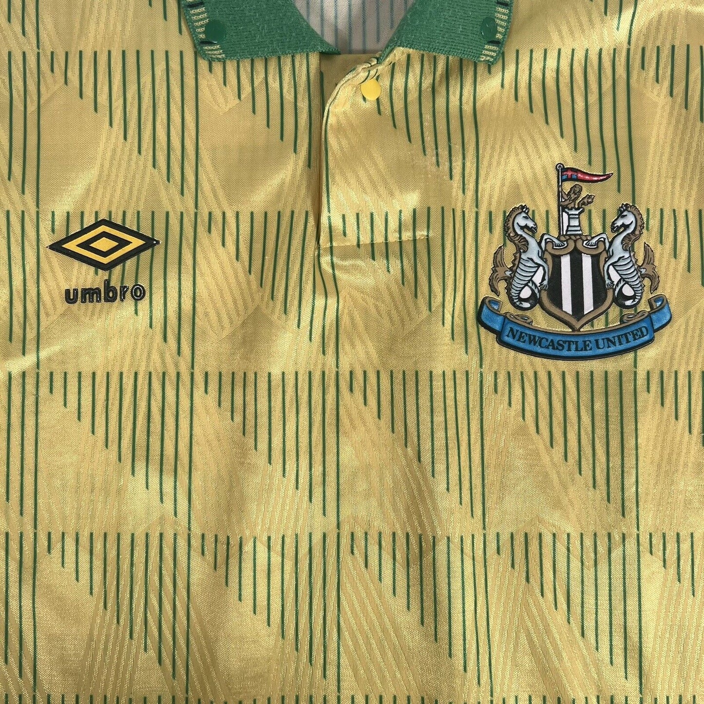 Newcastle United 1990/1991 Away Football Shirt XL - Football Shirt Kingdom