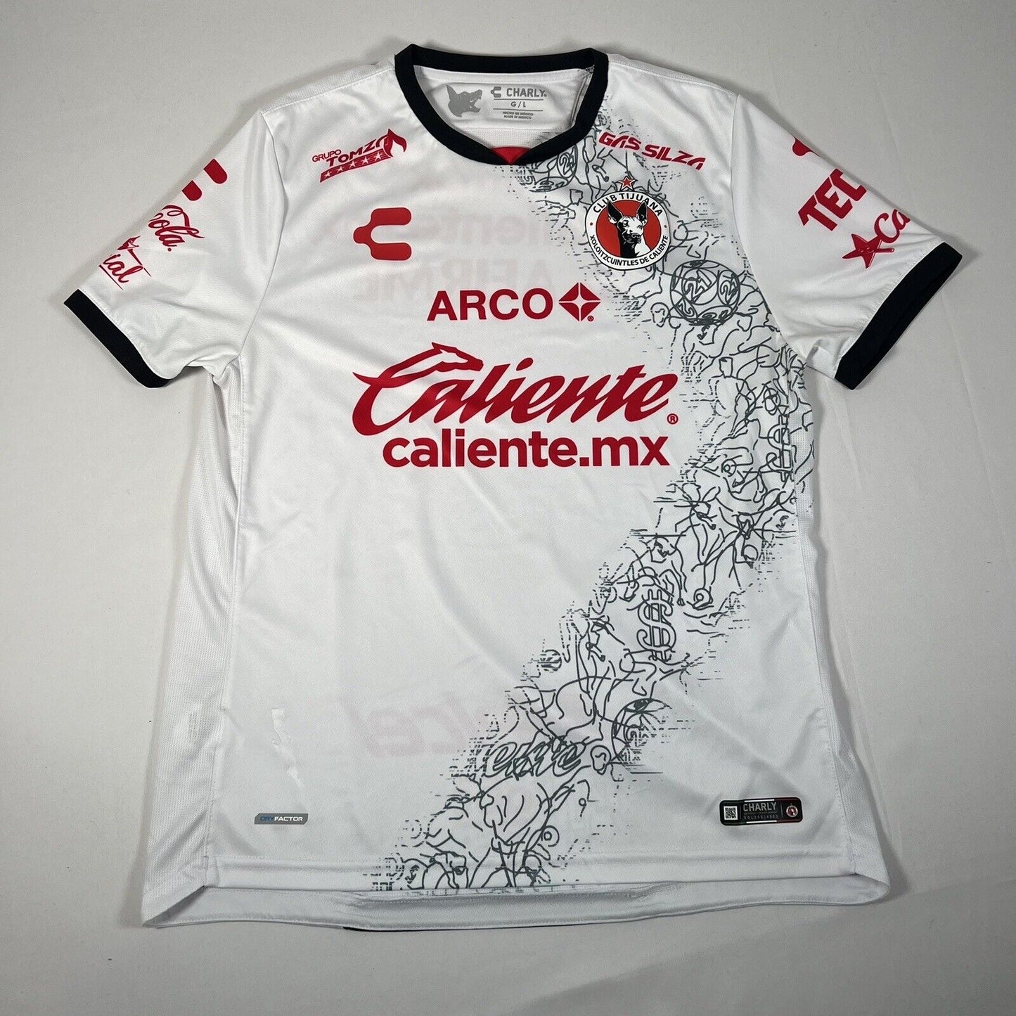 Club Tijuana 2020/2021 Away Football Shirt  Men’s Large