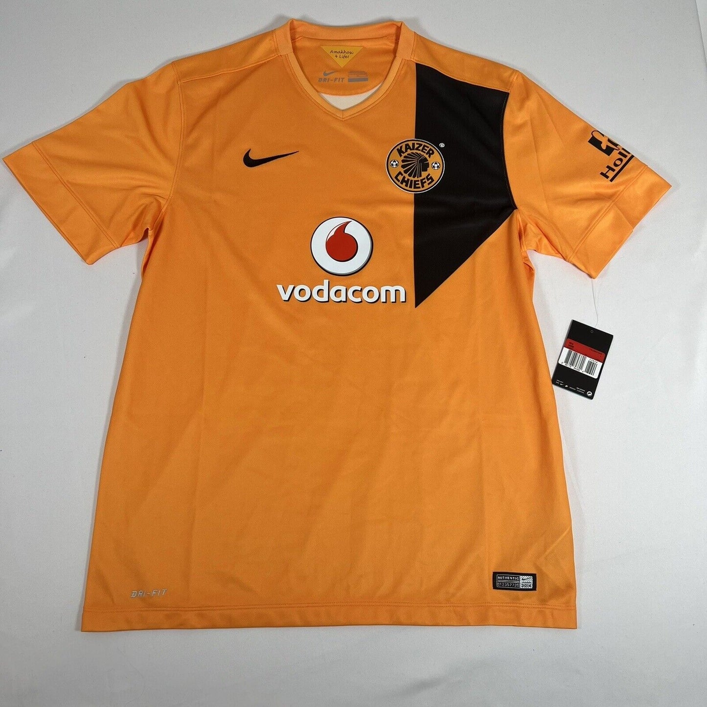 Kaizer Chiefs 2014/2015 Home Football Shirt  BNWT Large