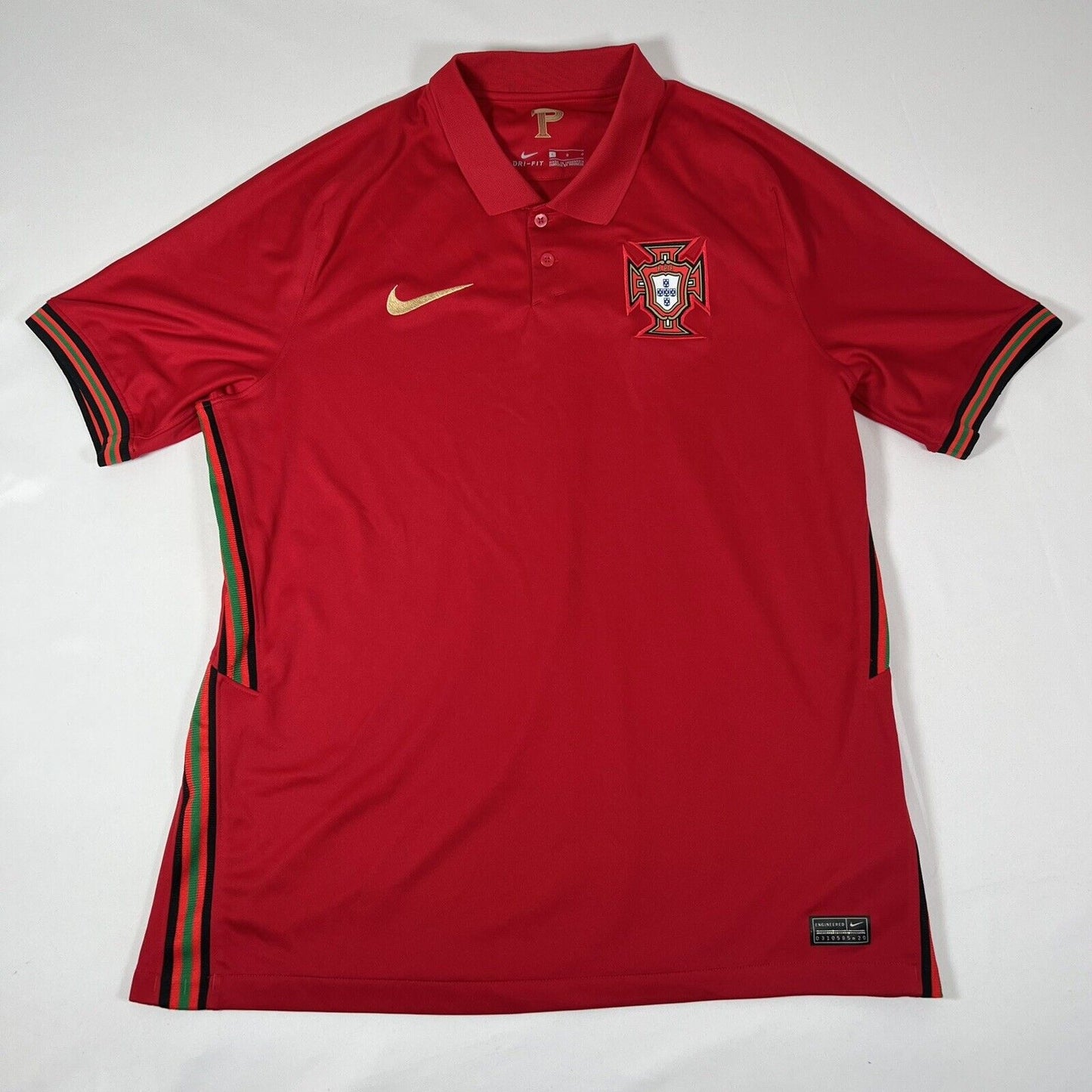 Portugal Euro 2020/2021 Home Football Shirt Large