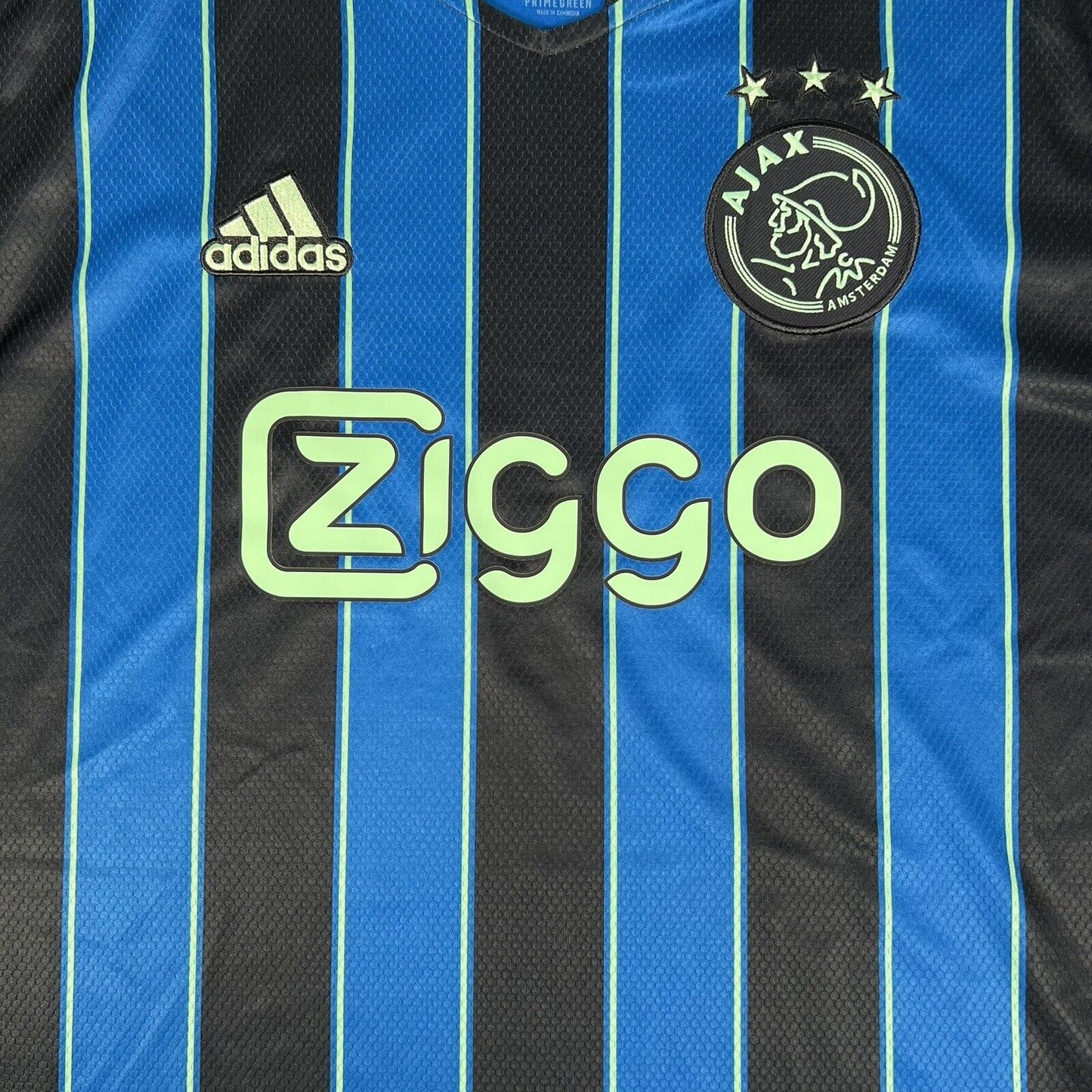 Ajax 2021/2022 Away Football Shirt   XL - Football Shirt Kingdom