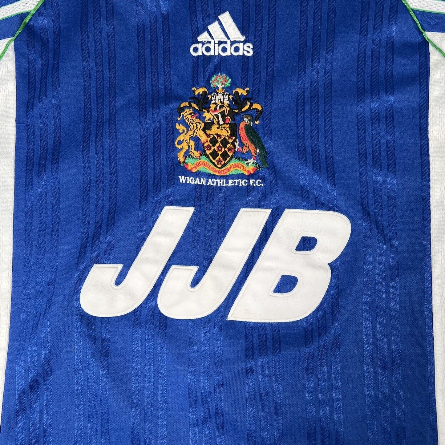 Wigan Athletic 1998/1999/2000 Away Football Shirt Men’s Small - Football Shirt Kingdom