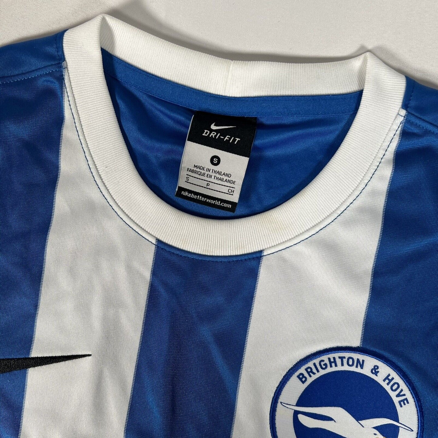 brighton 2015 2016 in the community 25 year boxed home football shirt small5