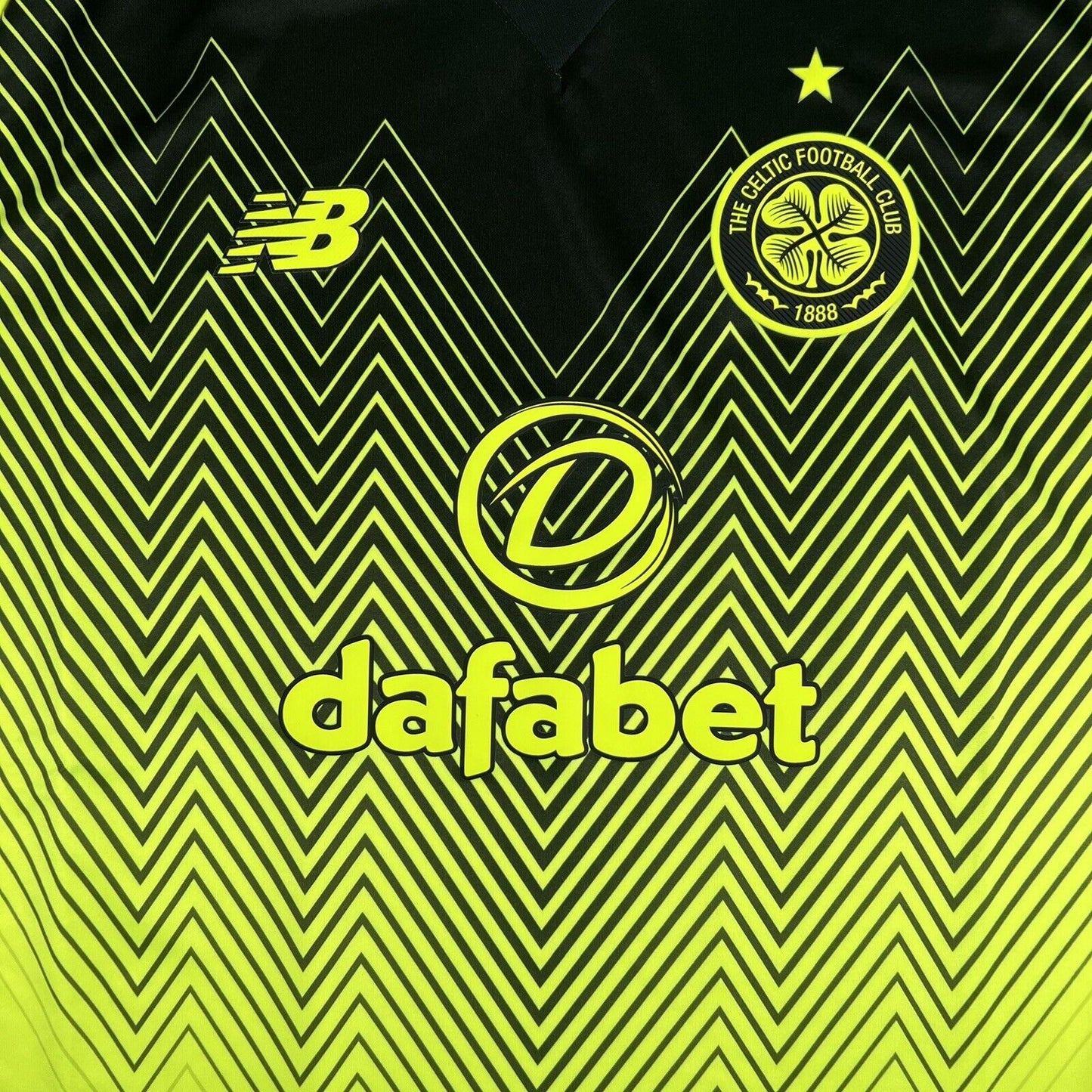 Celtic 2018/2019 Third Football Shirt BNWT XXL - Football Shirt Kingdom