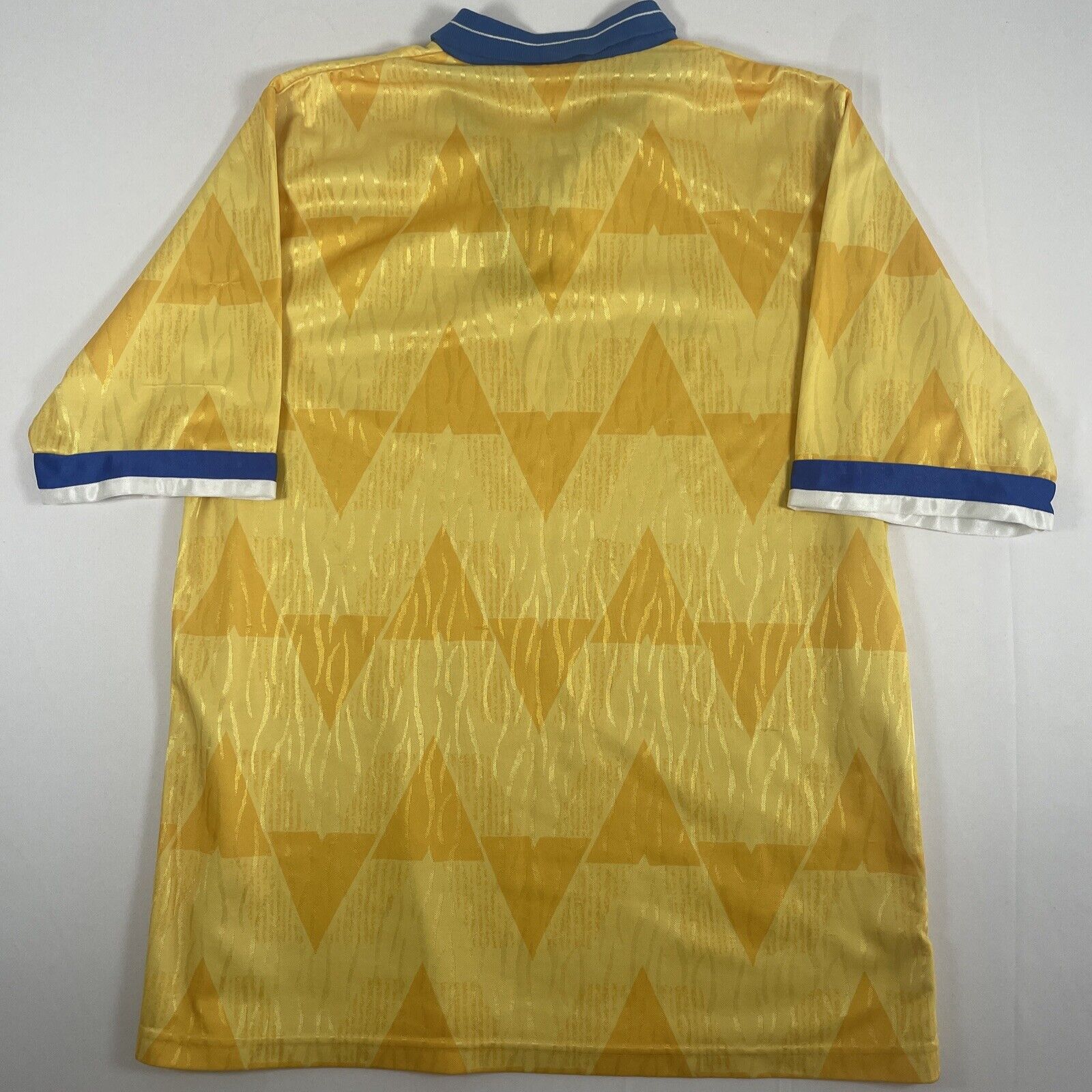 leeds united 1989 1990 1991 away football shirt men s medium3